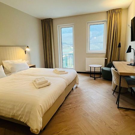 May Hotel Mayschoß エクステリア 写真