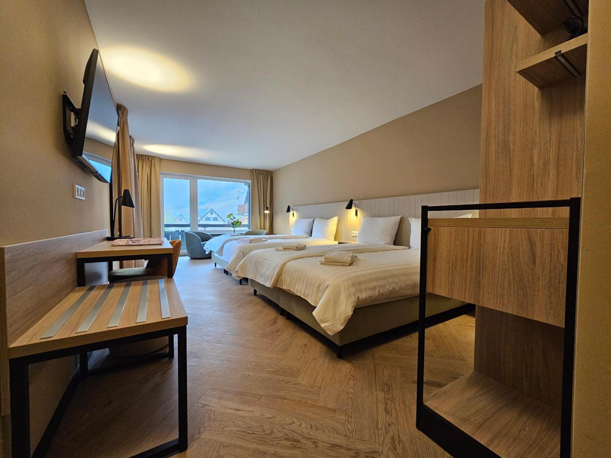 May Hotel Mayschoß エクステリア 写真